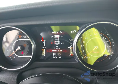 2022 Jeep Wrangler Unlimited Sahara 4X4 z USA, uszkodzony, nr VIN 1C4HJXEG8NW237757